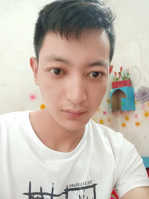 笑对人生的第一张照片--盐城相亲服务中心