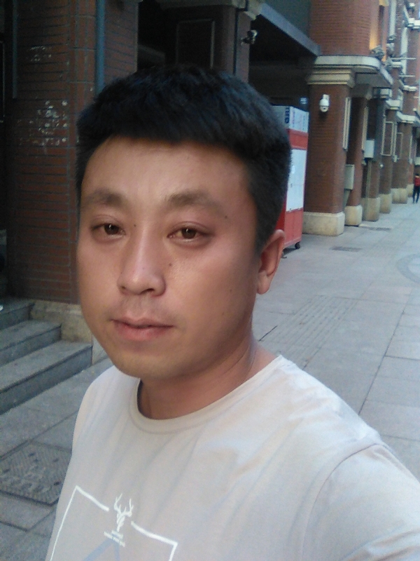 冰冷的心的第一张照片--盐城相亲服务中心