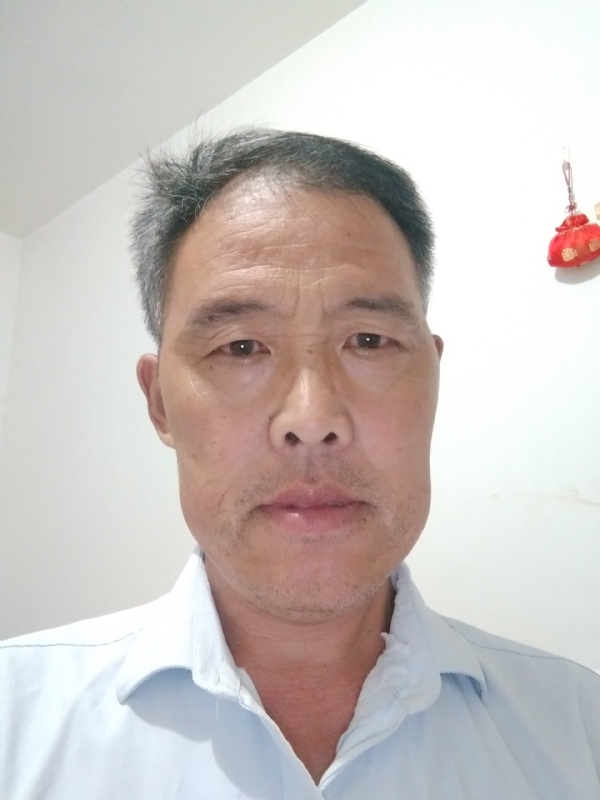 邹学辉的第三张照片--盐城相亲服务中心