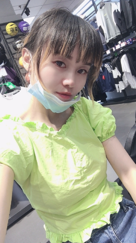 婀娜袅袅的第一张照片--盐城相亲服务中心