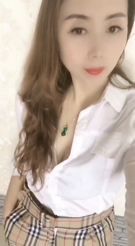 雨蝶的第一张照片--盐城相亲服务中心