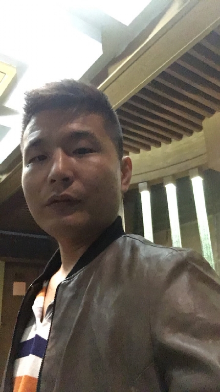 古月的第三张照片--盐城相亲服务中心