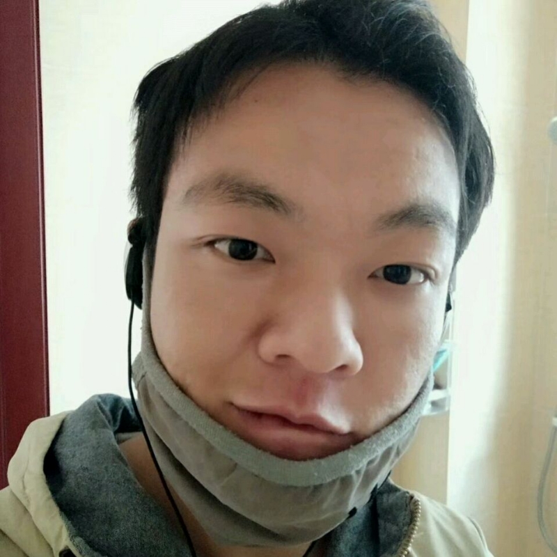 泡沫哭泣的第一张照片--盐城相亲服务中心