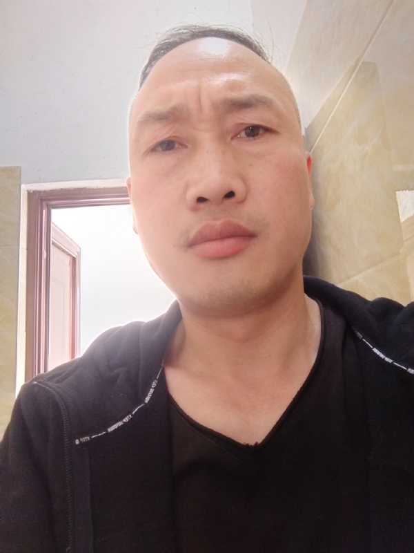 猴哥的第二张照片--盐城相亲服务中心
