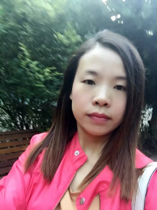 褪色的回忆的第一张照片--盐城相亲服务中心