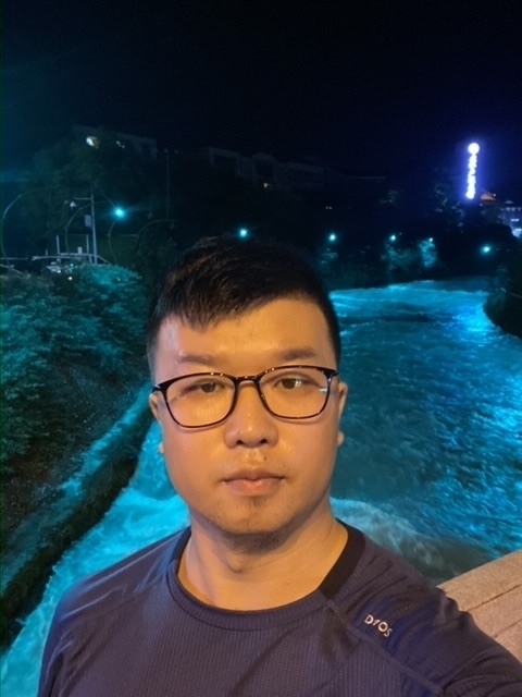 你在哪里的第一张照片--盐城相亲服务中心