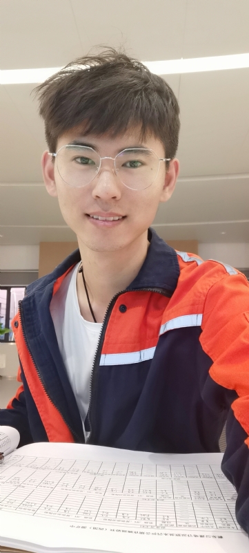 陌上人如玉的第二张照片--盐城相亲服务中心