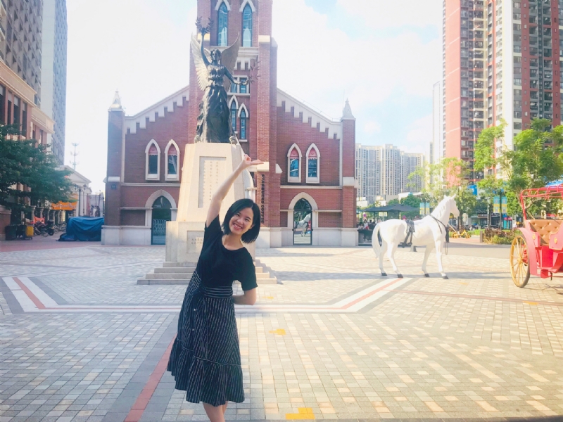 小容的第三张照片--盐城相亲服务中心