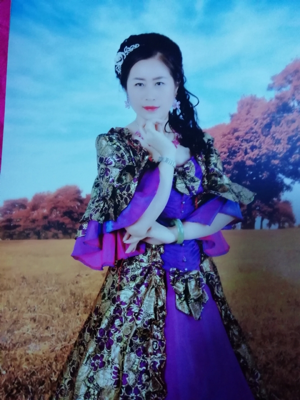清水芙蓉的第一张照片--盐城相亲服务中心