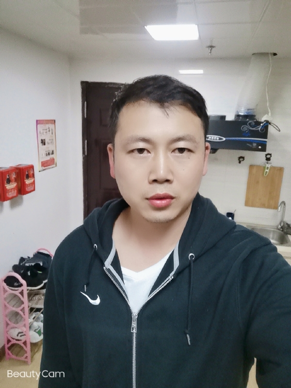 暖暖的风的第一张照片--盐城相亲服务中心