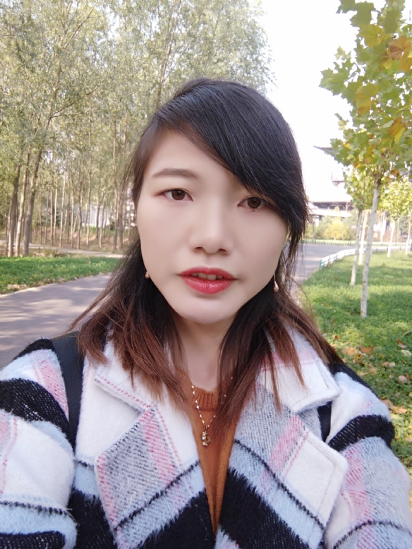 hely的第一张照片--盐城相亲服务中心