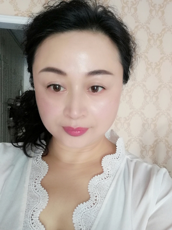 花谢花飞的第一张照片--盐城相亲服务中心