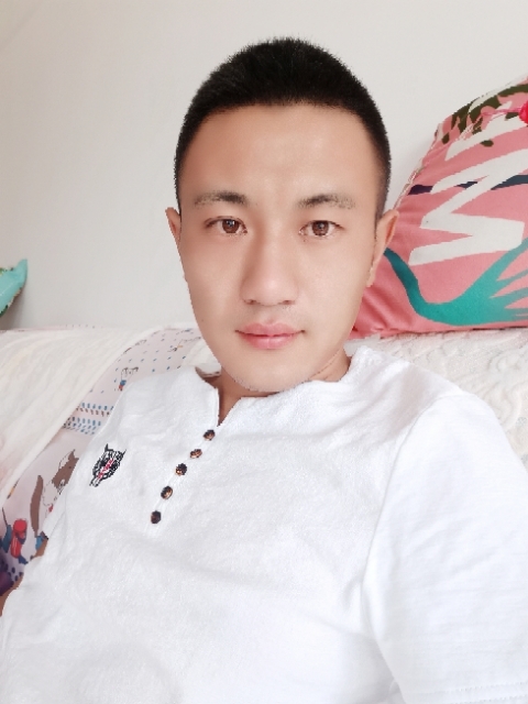 海阔天空的第一张照片--盐城相亲服务中心