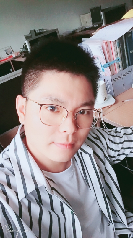 何以解忧的第一张照片--盐城相亲服务中心