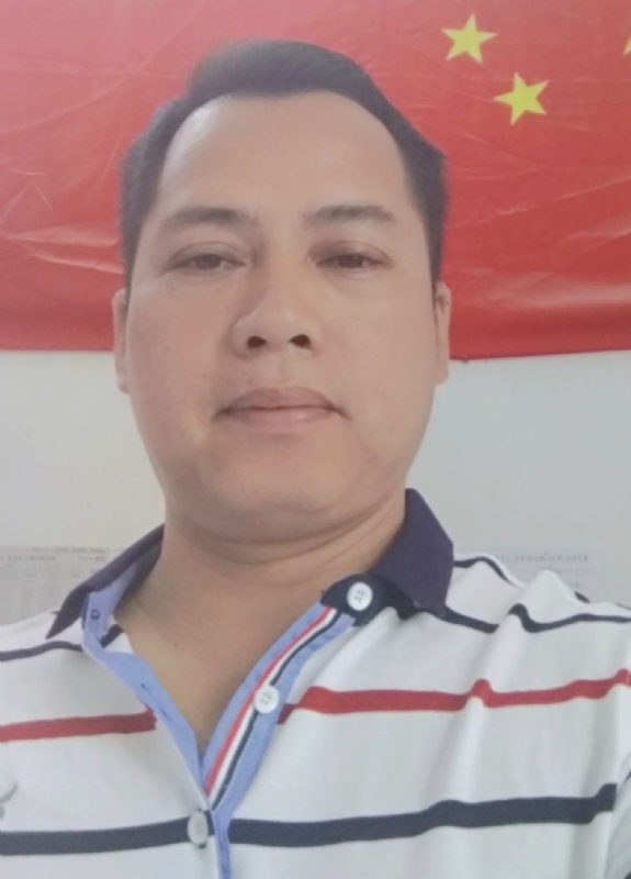 隆哥的第四张照片--盐城相亲服务中心