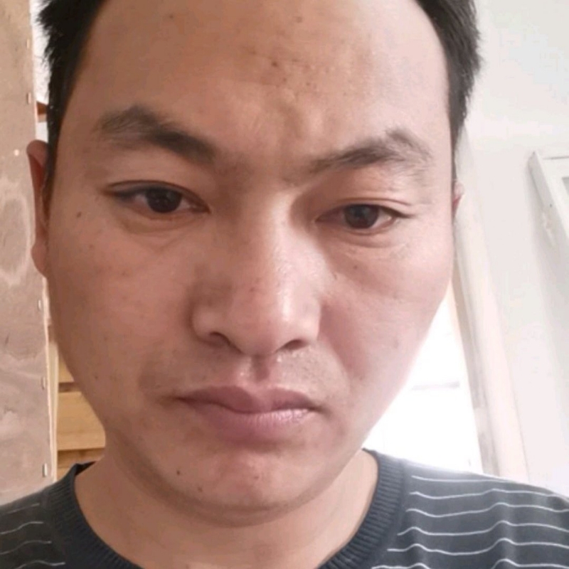 黎离的第一张照片--盐城相亲服务中心