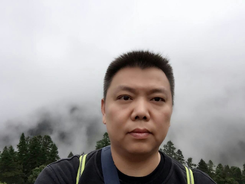 俊哥的第一张照片--盐城相亲服务中心
