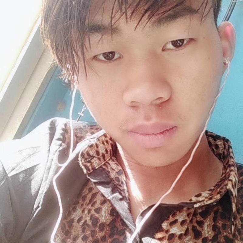 少年不在少的第三张照片--盐城相亲服务中心