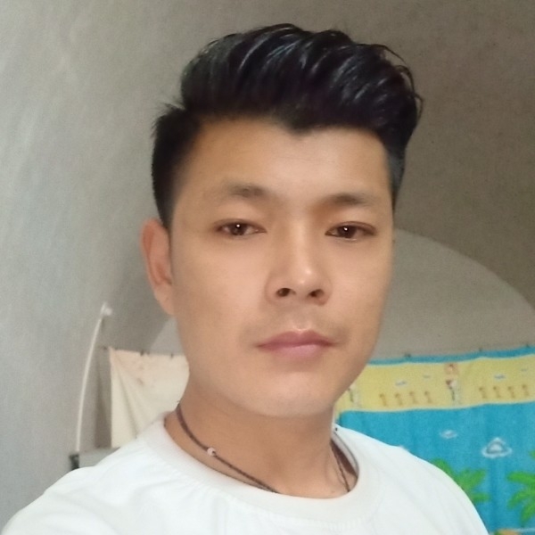 啊锋的第一张照片--盐城相亲服务中心