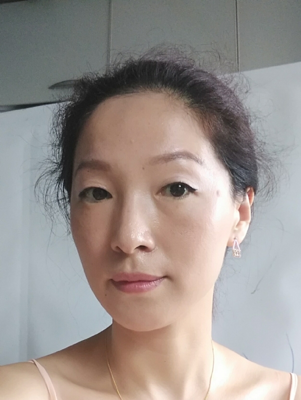 彼岸花的第一张照片--盐城相亲服务中心