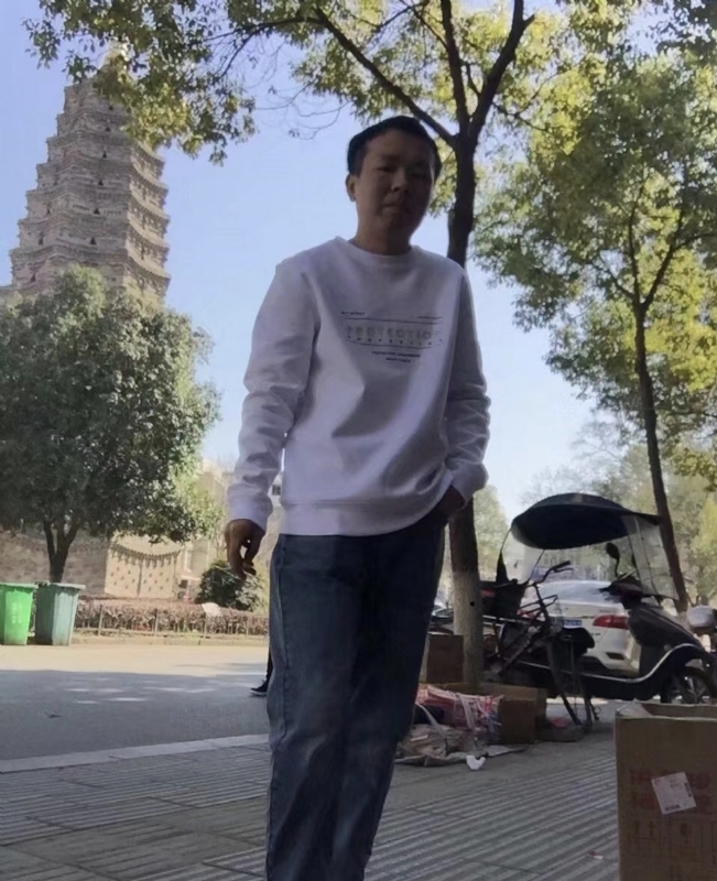 黄冈征婚的第一张照片--盐城相亲服务中心