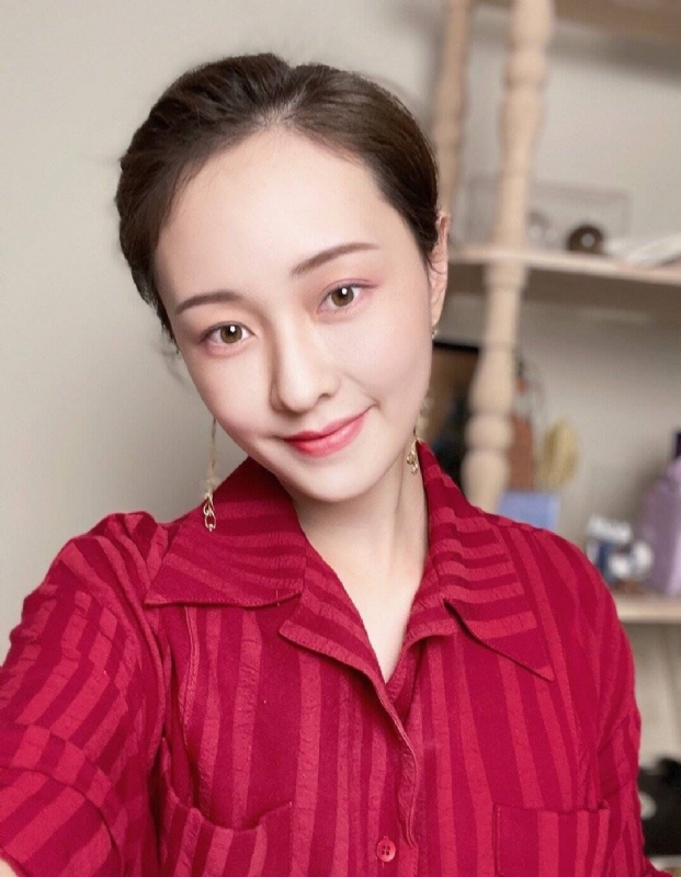 Betty的第二张照片--盐城相亲服务中心