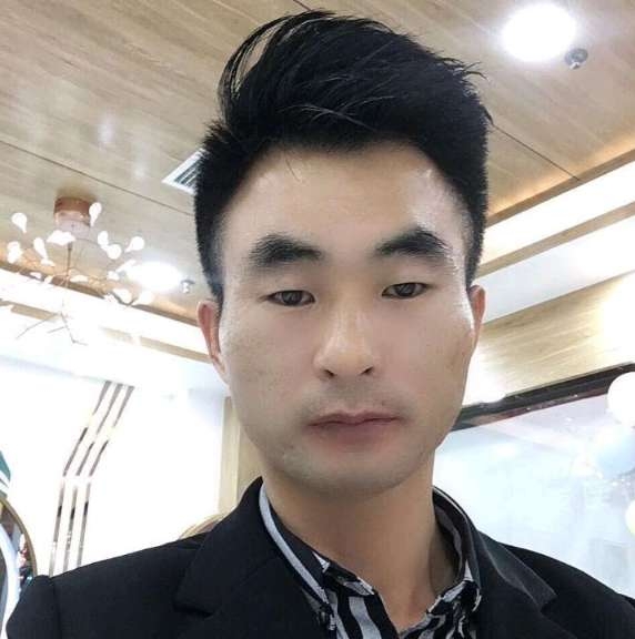 情系半生的第一张照片--盐城相亲服务中心