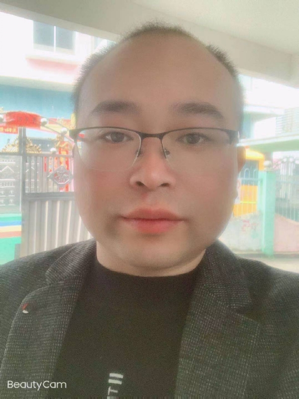 海阔凭鱼跃的第一张照片--盐城相亲服务中心