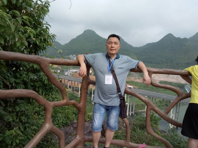 岁月无声的第一张照片--盐城相亲服务中心
