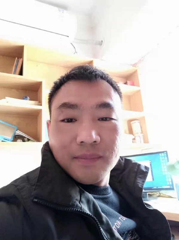 向前葱的第一张照片--盐城相亲服务中心