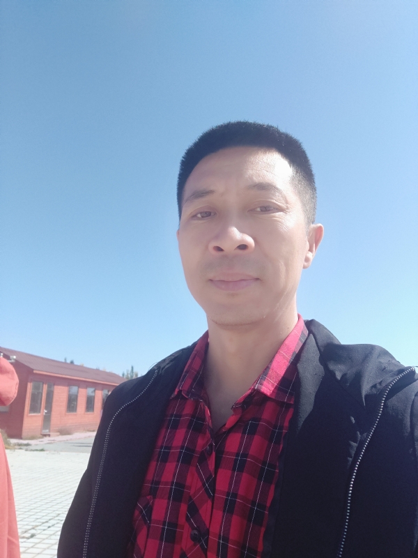 风滚草的坚持的第一张照片--盐城相亲服务中心