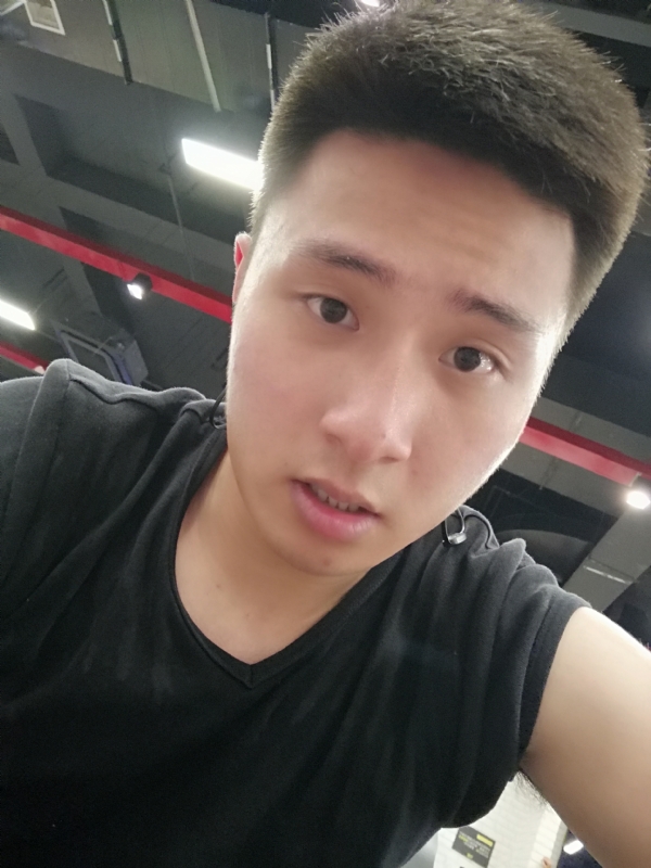 江南的雨的第一张照片--盐城相亲服务中心