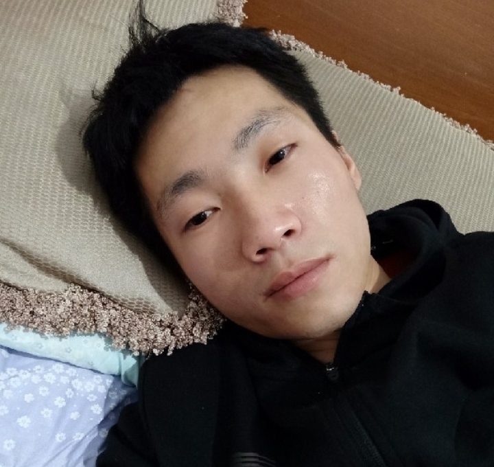 老鼠爱上猫的第一张照片--盐城相亲服务中心