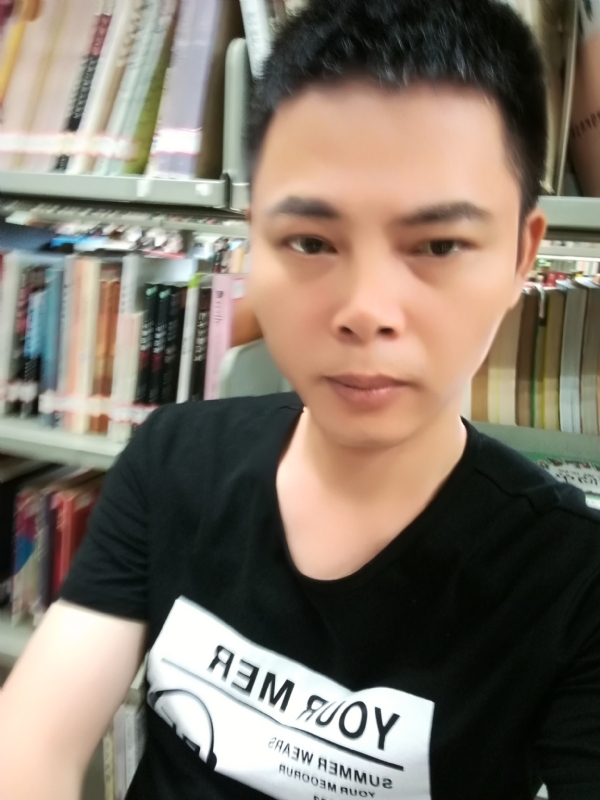 青青子衿的第一张照片--盐城相亲服务中心