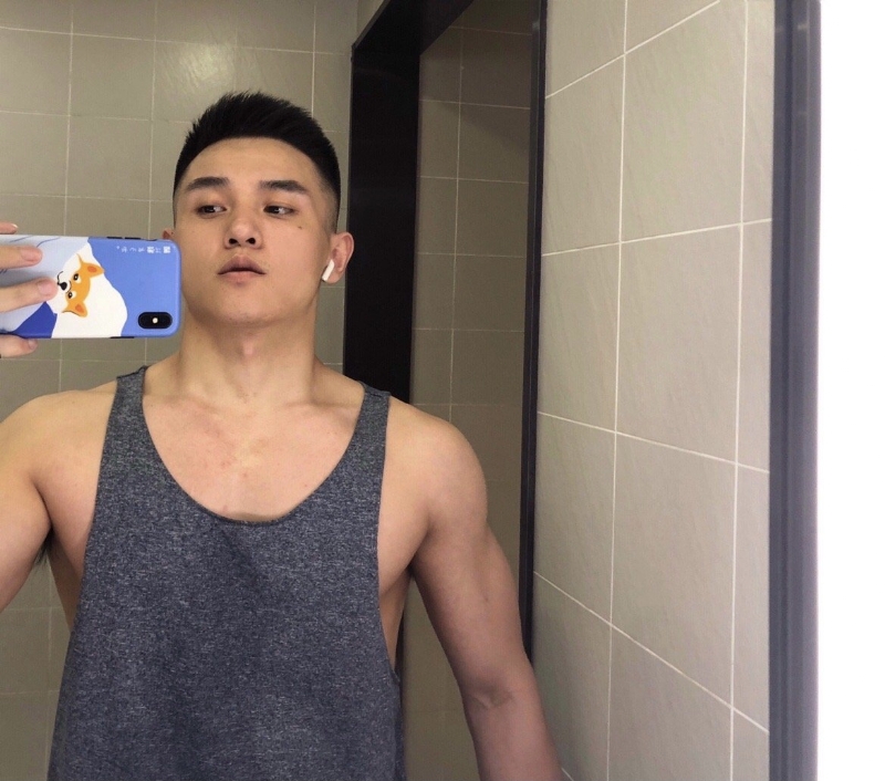 李文亮的第一张照片--盐城相亲服务中心