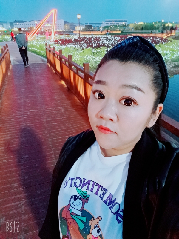 孙晓雪的第一张照片--盐城相亲服务中心
