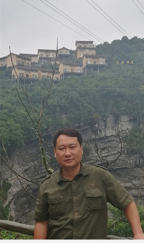 迷彩人生的第一张照片--盐城相亲服务中心