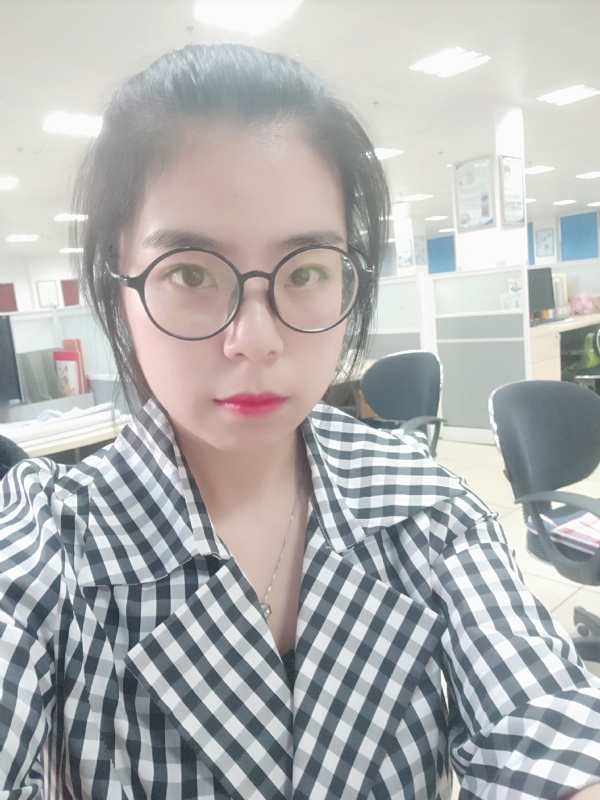 莹莹的第一张照片--盐城相亲服务中心