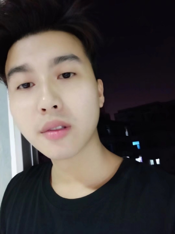 皮特王的第二张照片--盐城相亲服务中心