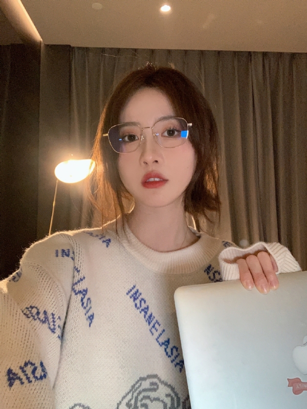 小曦的第一张照片--盐城相亲服务中心