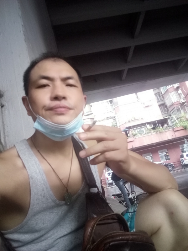 H21的第二张照片--盐城相亲服务中心
