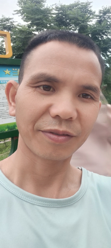 找个相爱的人结婚的第一张照片--盐城相亲服务中心