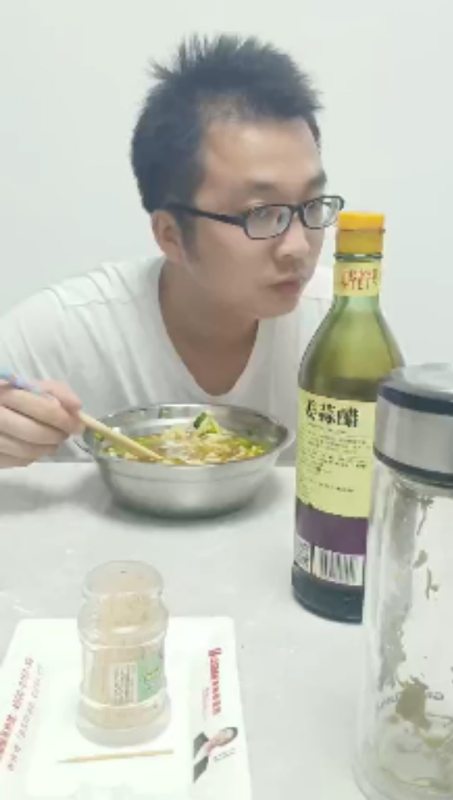 超超的第一张照片--盐城相亲服务中心