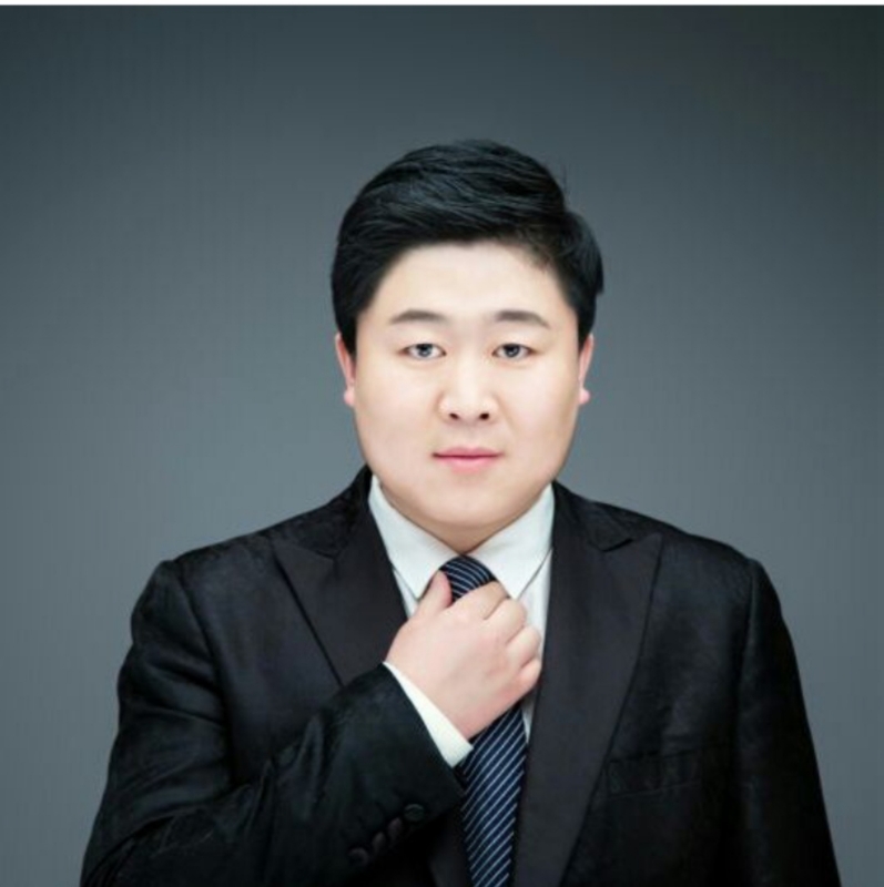 迷途小书童的第一张照片--盐城相亲服务中心