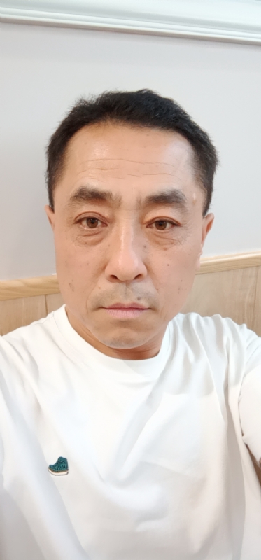 大漠孤烟的第一张照片--盐城相亲服务中心