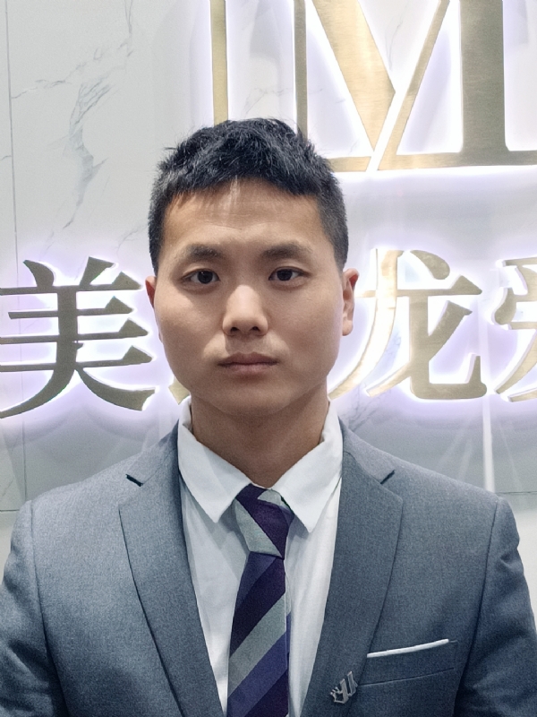 武路的第一张照片--盐城相亲服务中心