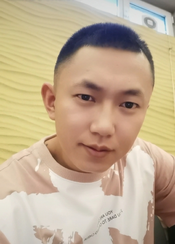 爱意随风起的第一张照片--盐城相亲服务中心