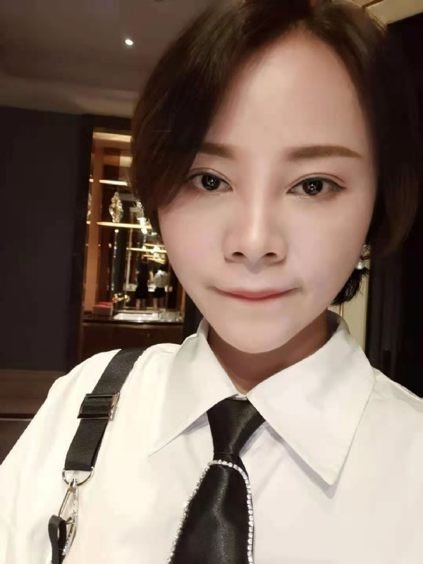 只为一人的第一张照片--盐城相亲服务中心