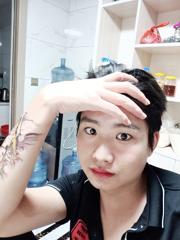 一纸荒年的第一张照片--盐城相亲服务中心