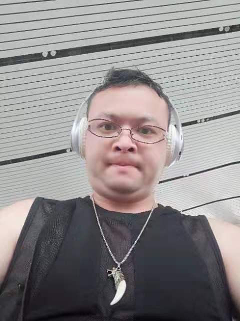 醉叶孤城的第一张照片--盐城相亲服务中心